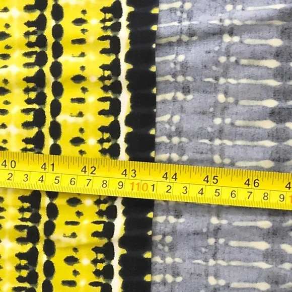 Kelly By Clinton Kelly Vibrant Sleeveless High-Low Dress in Blue and Yellow - Picture 10 of 12